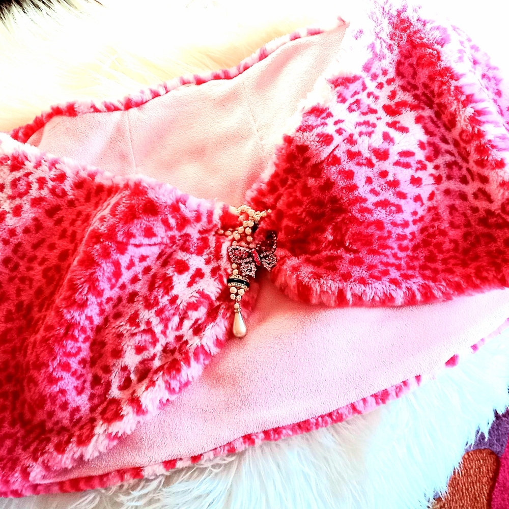 Pink wrap